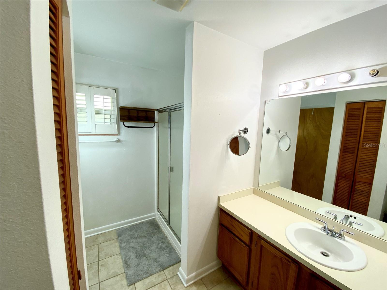 Image 13 of 42 For 4542 Timberlane Road