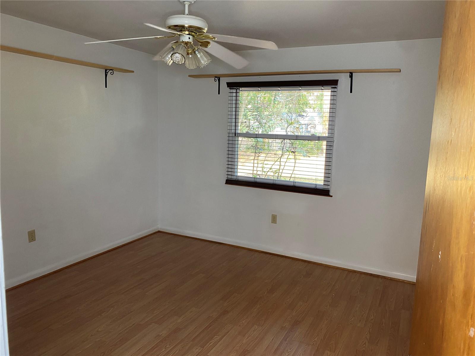 Image 16 of 42 For 4542 Timberlane Road