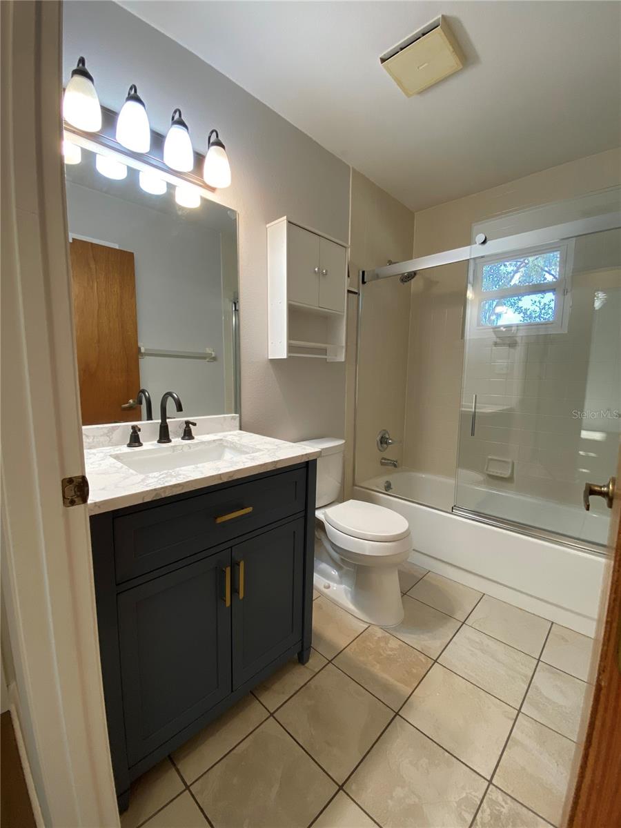 Image 21 of 42 For 4542 Timberlane Road