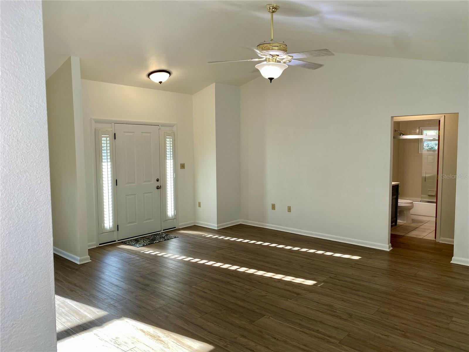 Image 5 of 42 For 4542 Timberlane Road