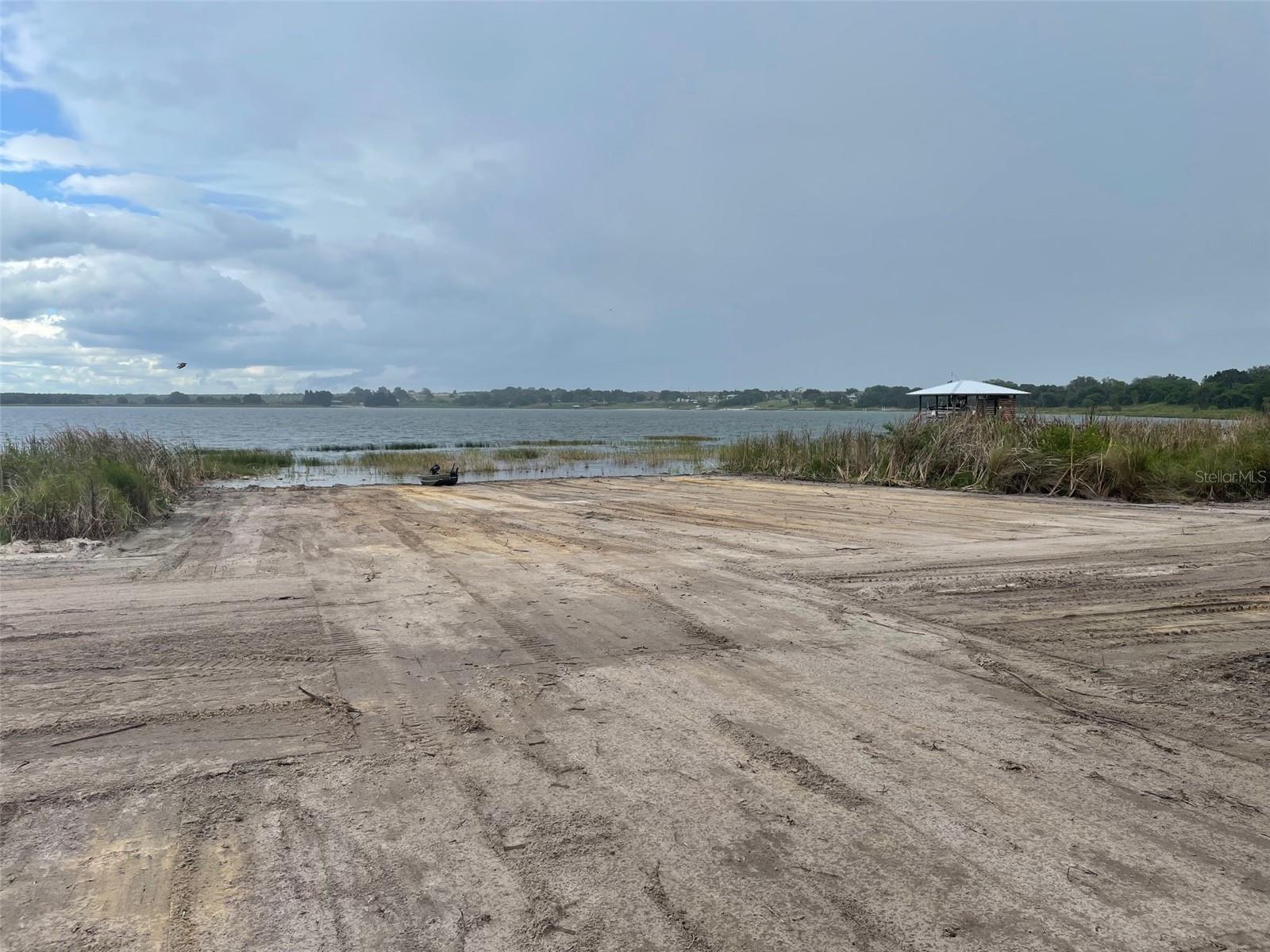 Image 19 of 21 For 3655 Ridge Lake Drive