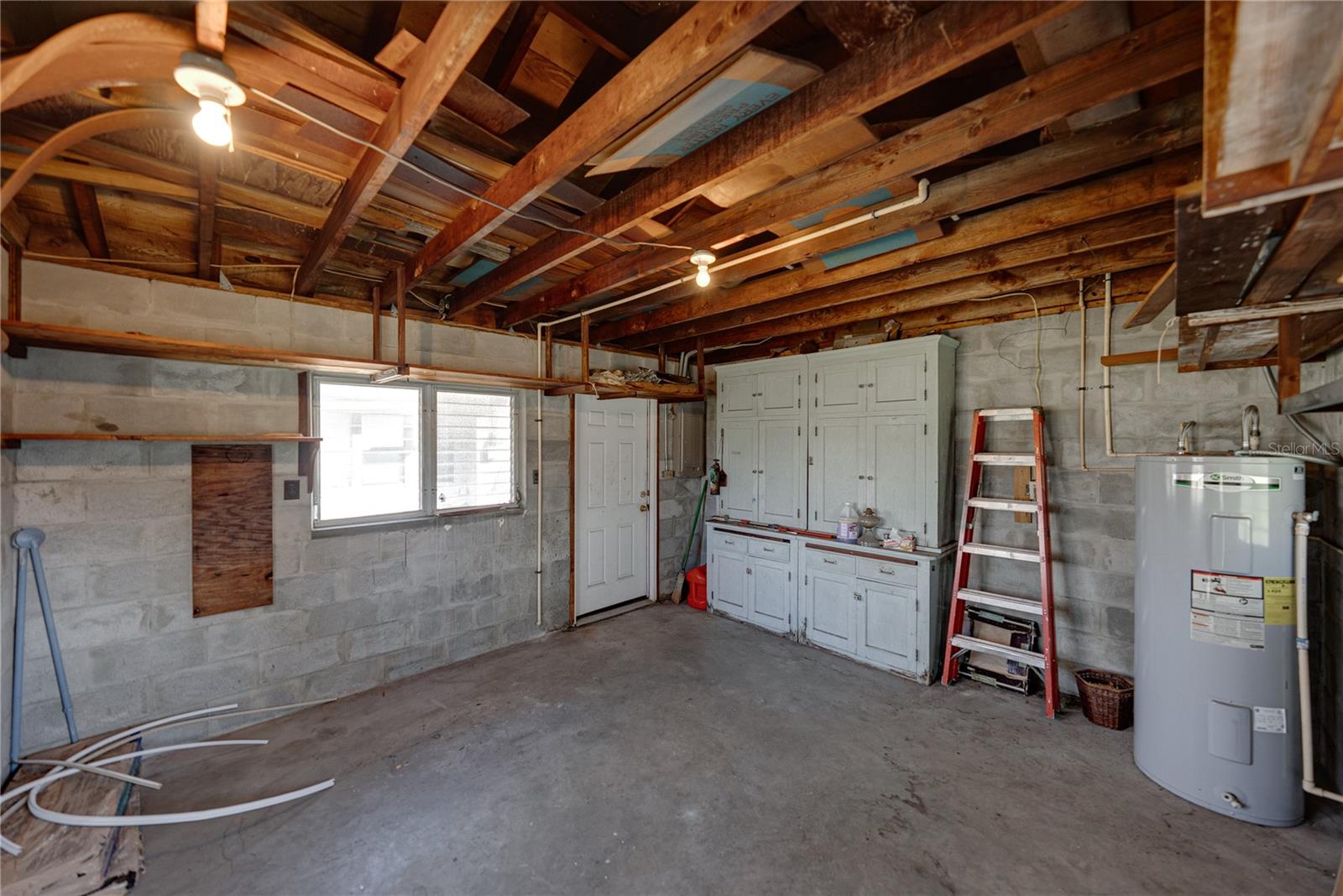 Image 27 of 42 For 4842 Fleetwood Street