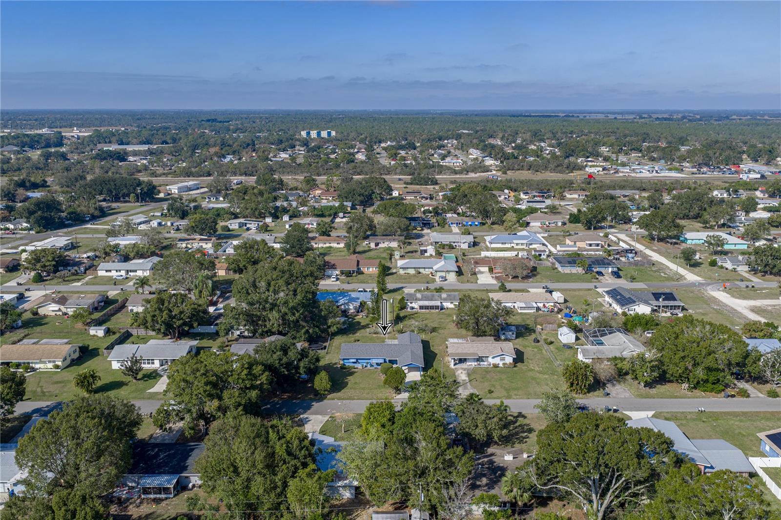 Image 41 of 42 For 4842 Fleetwood Street