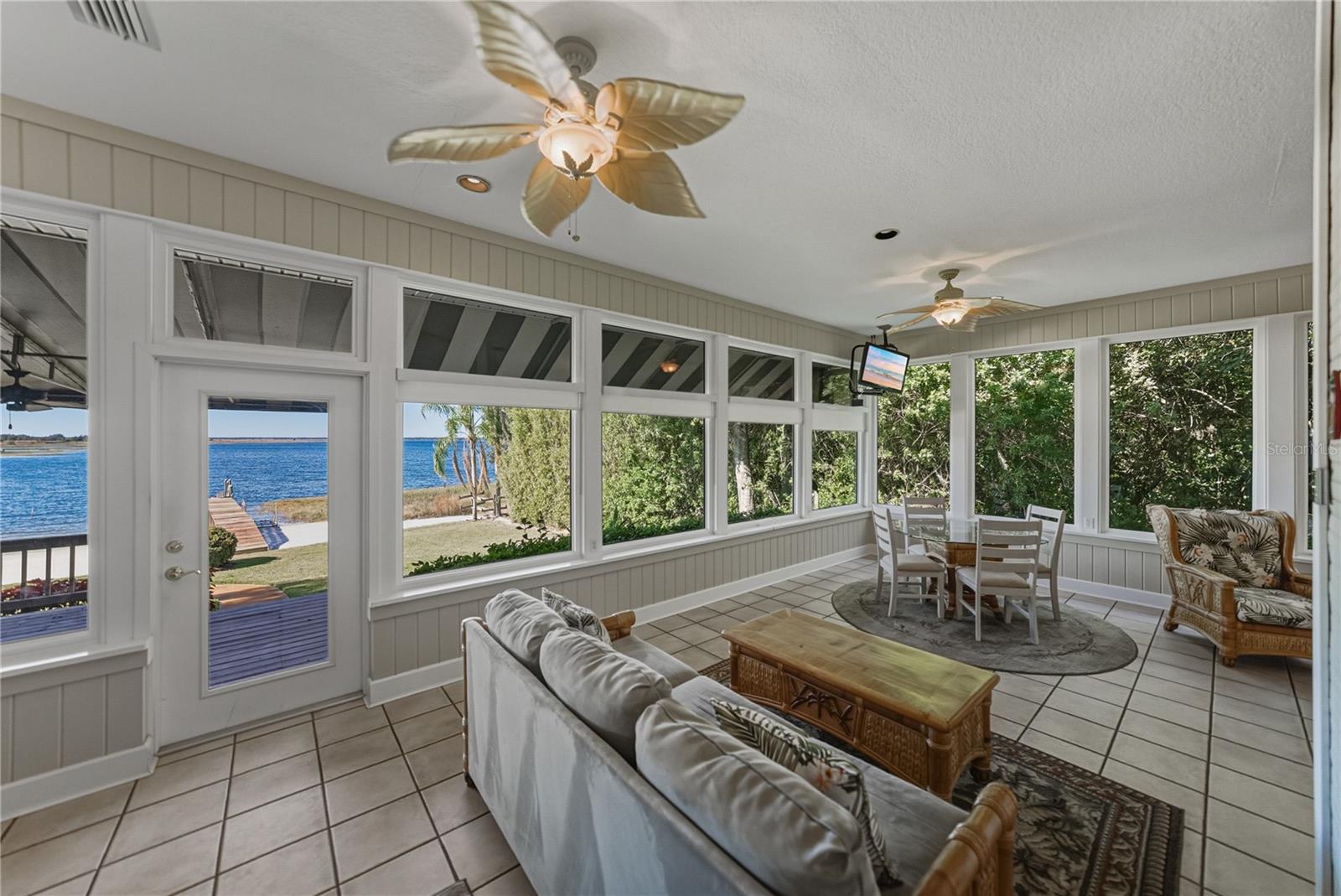 Image 37 of 80 For 1379 Hollister Road