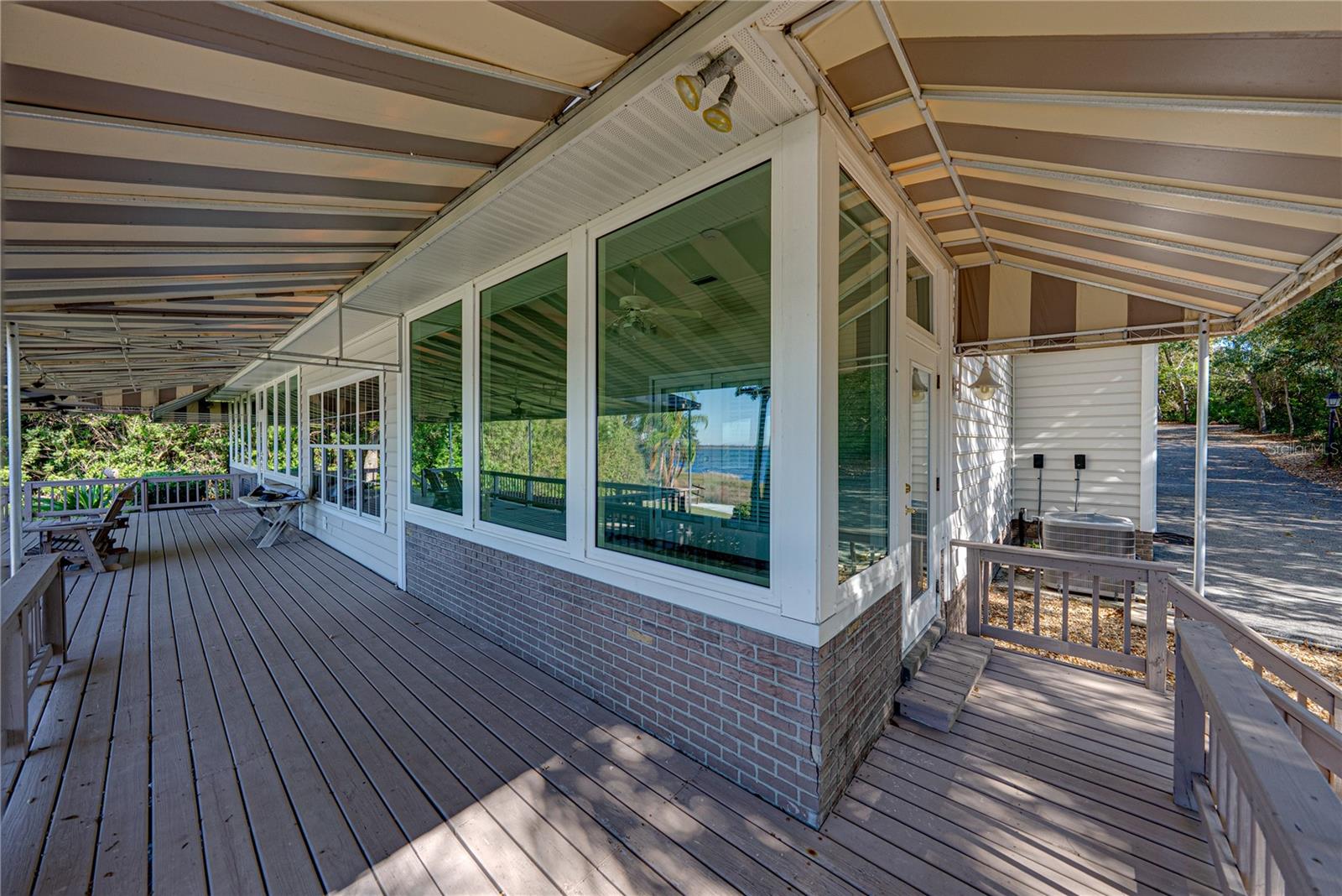 Image 51 of 80 For 1379 Hollister Road