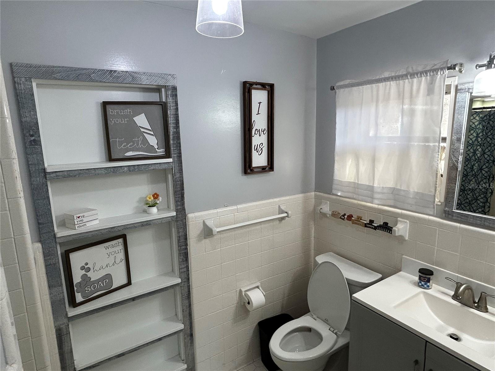 Image 14 of 19 For 5231 Timberlane Road