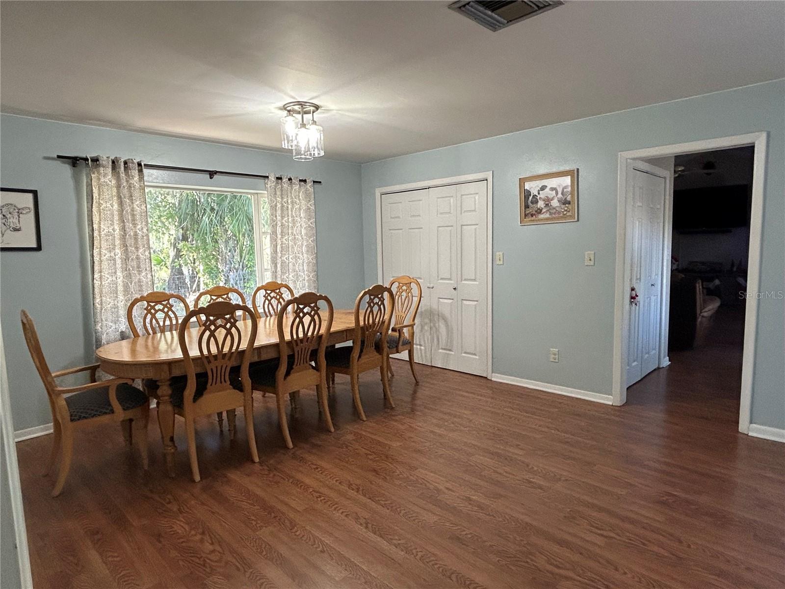 Image 7 of 19 For 5231 Timberlane Road