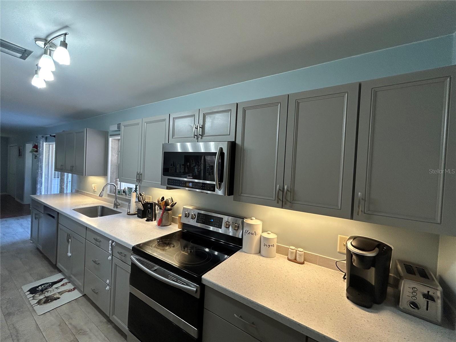 Image 8 of 19 For 5231 Timberlane Road