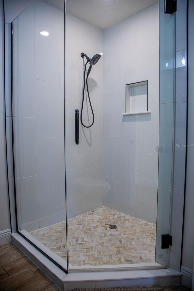 Image 30 of 60 For 336 Lake Mabel Loop Road