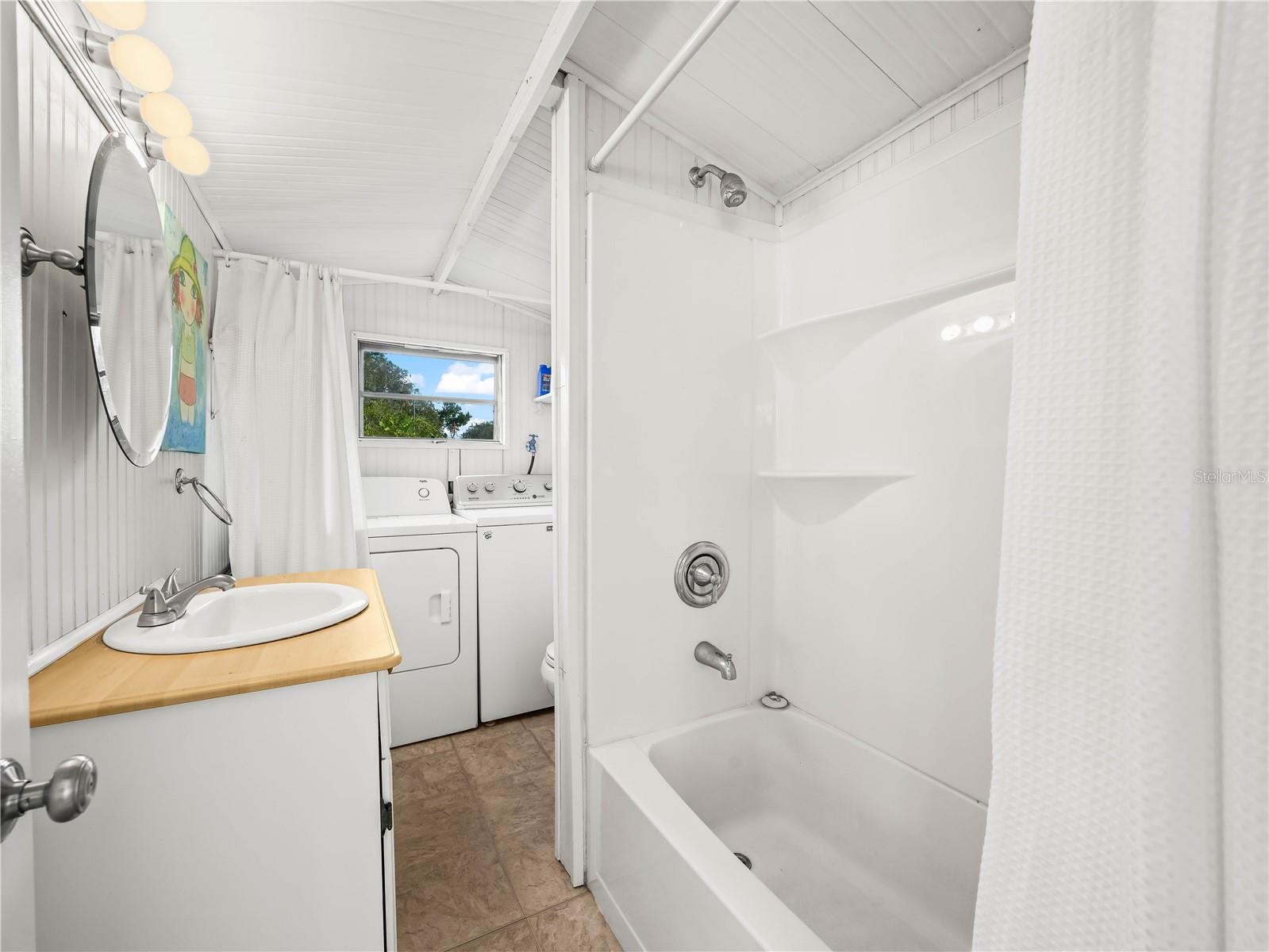 Image 23 of 42 For 51 Woodruff Way