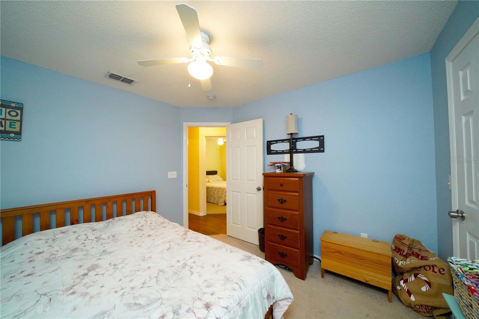 Image 25 of 57 For 1015 Highland Crest Circle