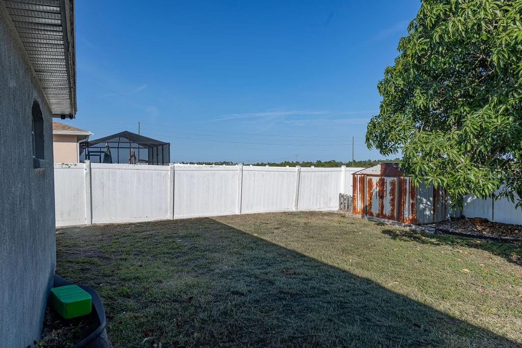 Image 33 of 57 For 1015 Highland Crest Circle