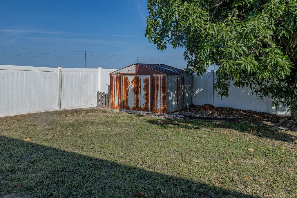 Image 34 of 57 For 1015 Highland Crest Circle