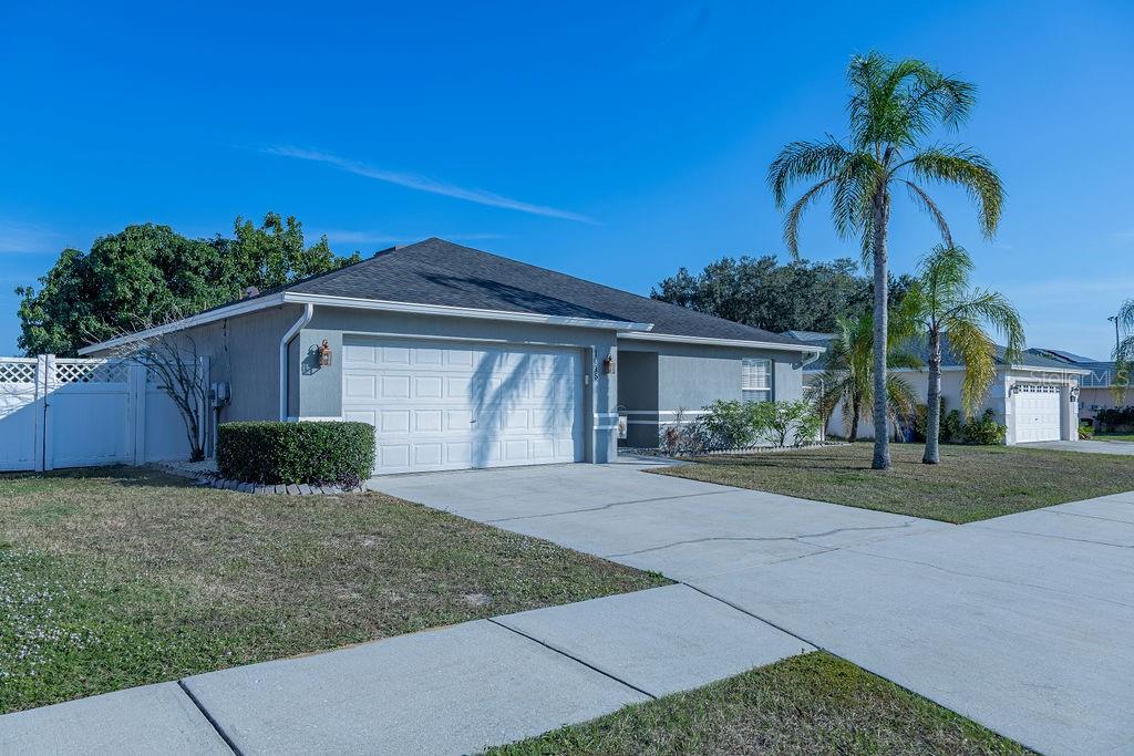 Image 37 of 57 For 1015 Highland Crest Circle