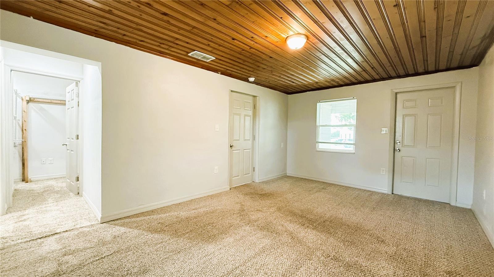 Image 11 of 14 For 1112 Carlton Avenue