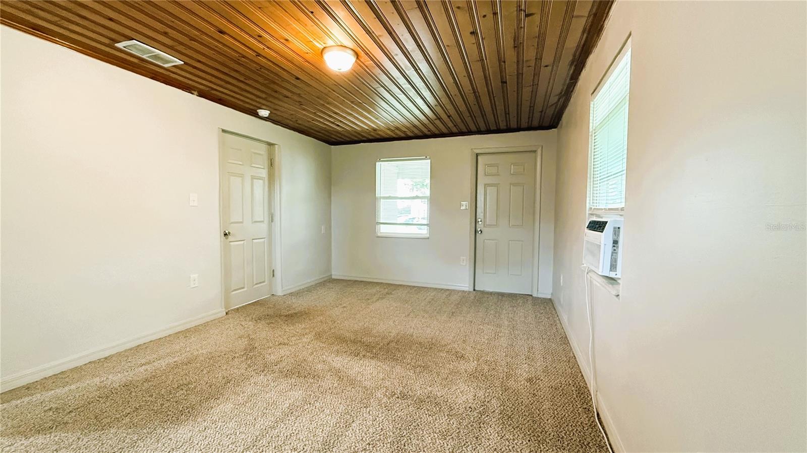 Image 12 of 14 For 1112 Carlton Avenue