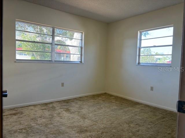 Image 15 of 27 For 832 Sherwood Drive