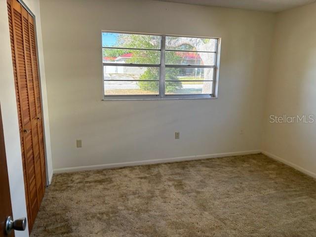 Image 18 of 27 For 832 Sherwood Drive