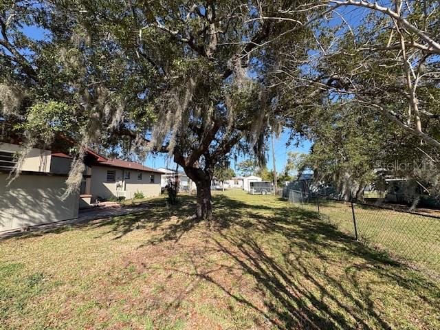 Image 27 of 27 For 832 Sherwood Drive