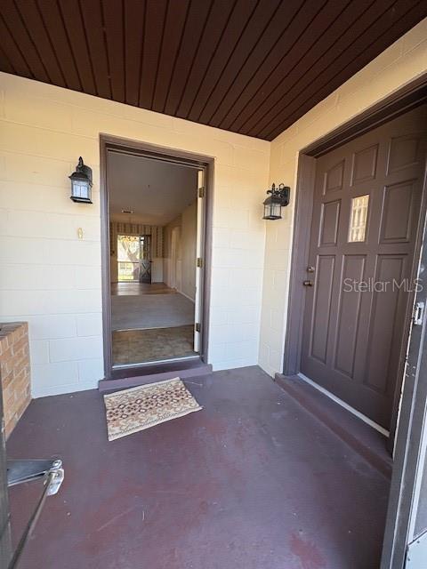 Image 3 of 27 For 832 Sherwood Drive