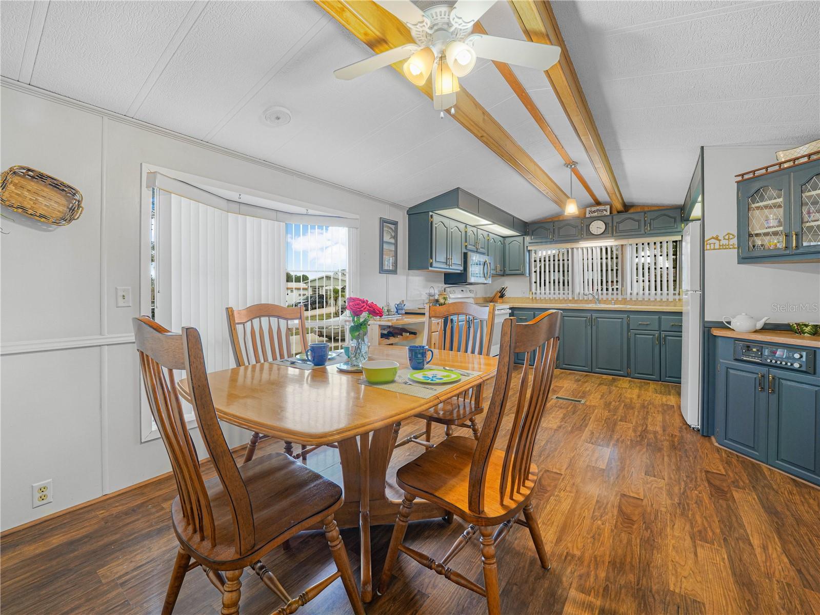 Image 12 of 43 For 98 Saddlebag Trail