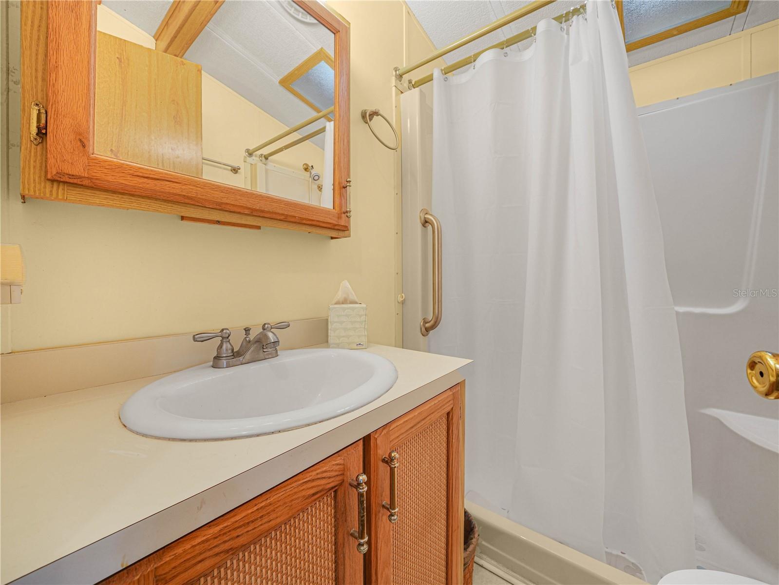 Image 16 of 43 For 98 Saddlebag Trail