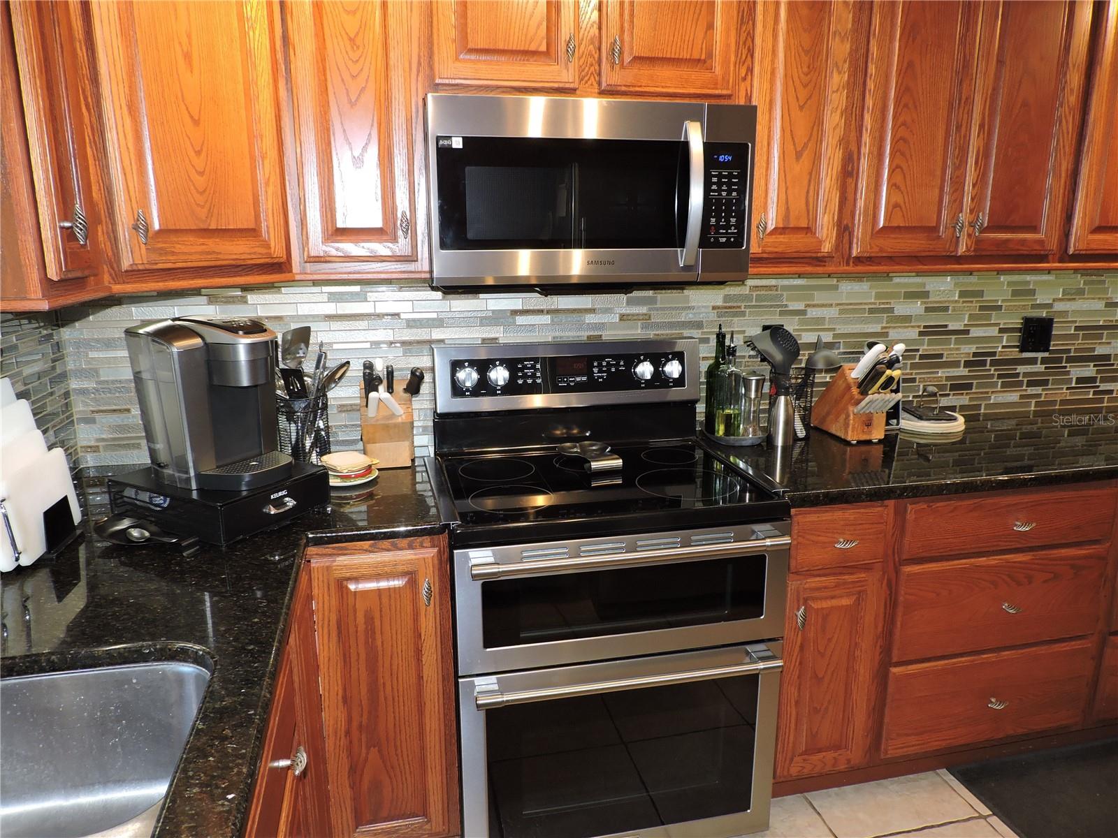 Image 17 of 89 For 5312 Lakeside Drive