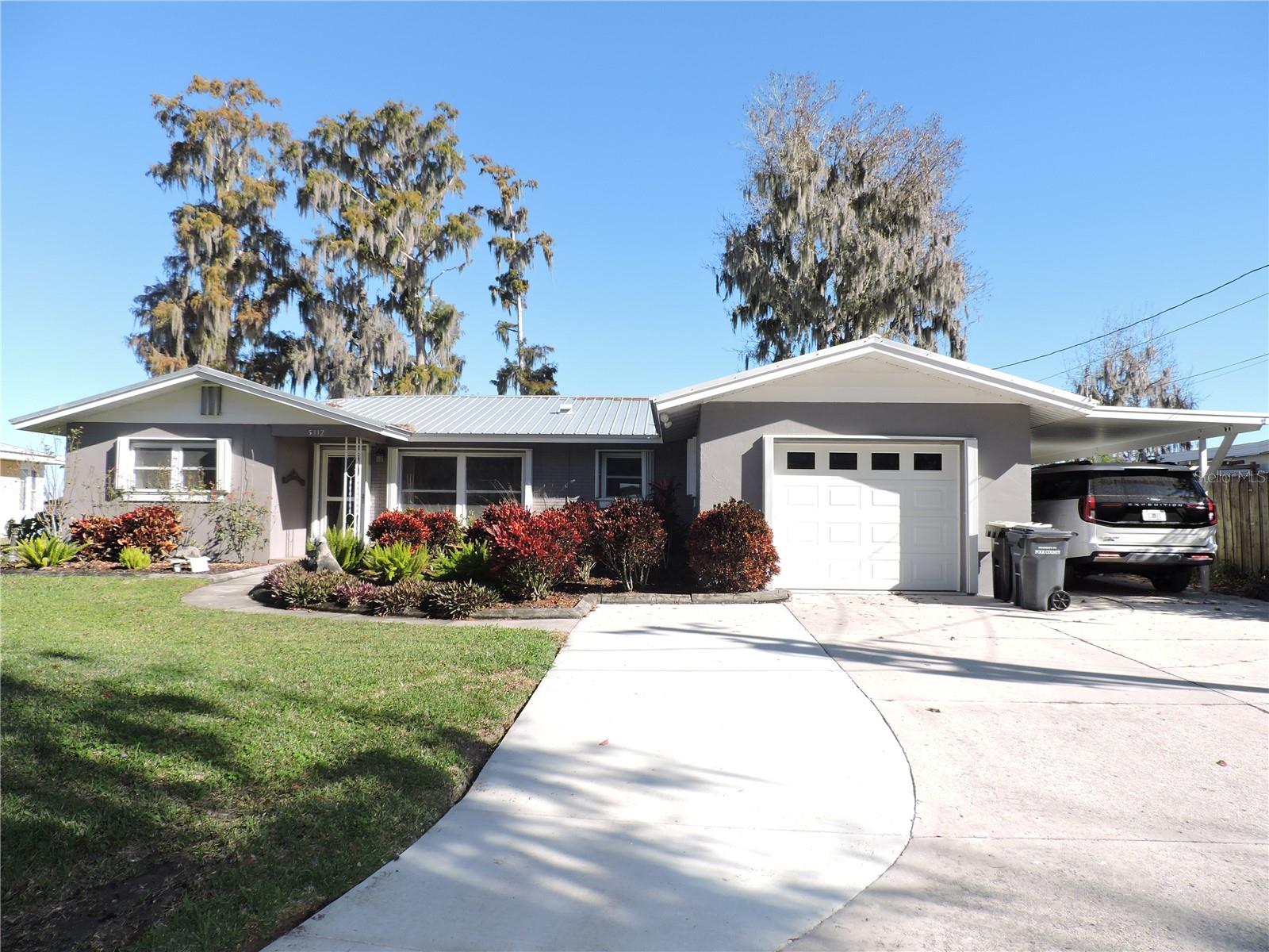 Image 2 of 89 For 5312 Lakeside Drive