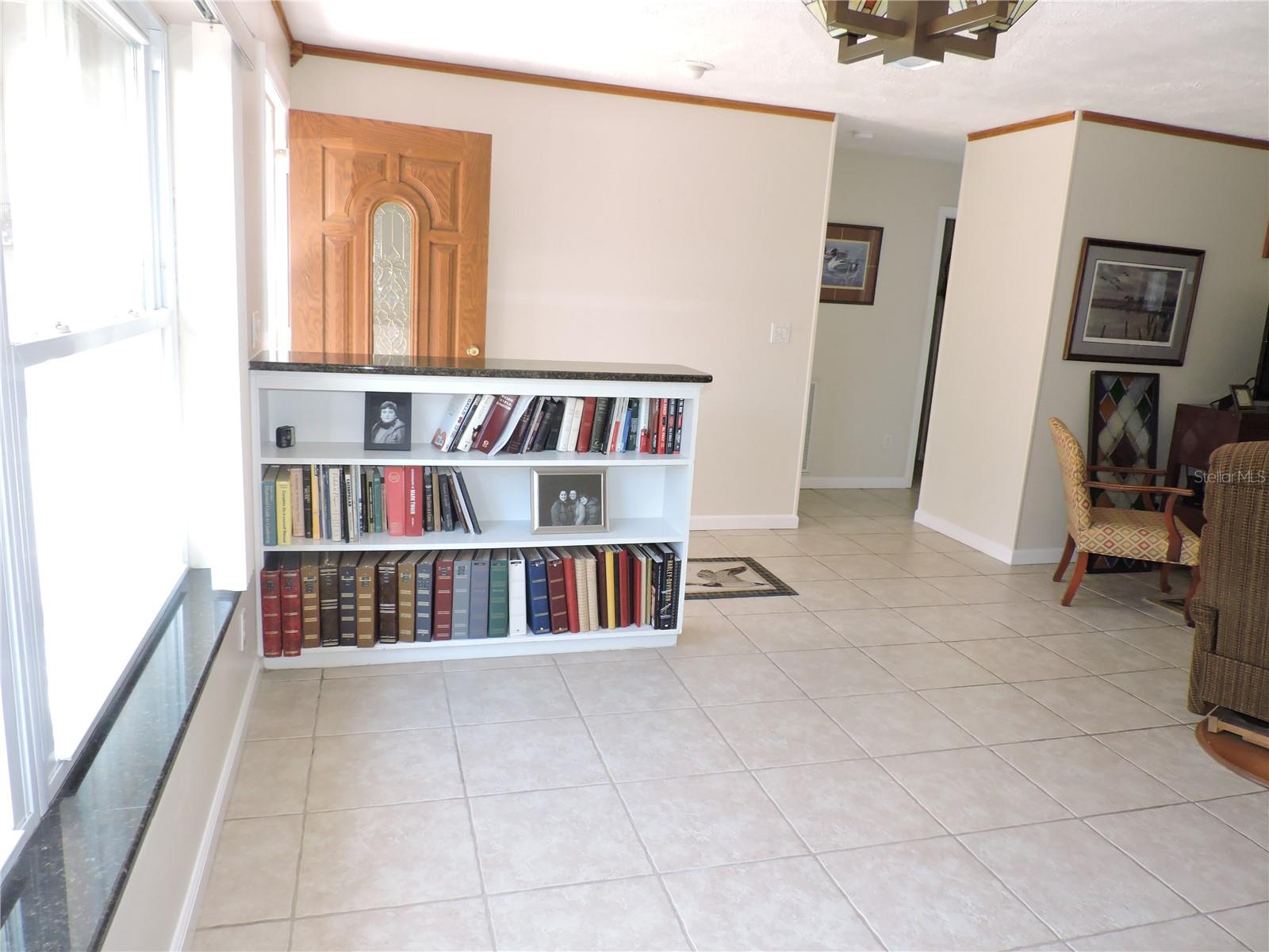 Image 5 of 89 For 5312 Lakeside Drive