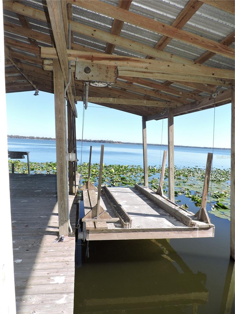 Image 58 of 89 For 5312 Lakeside Drive