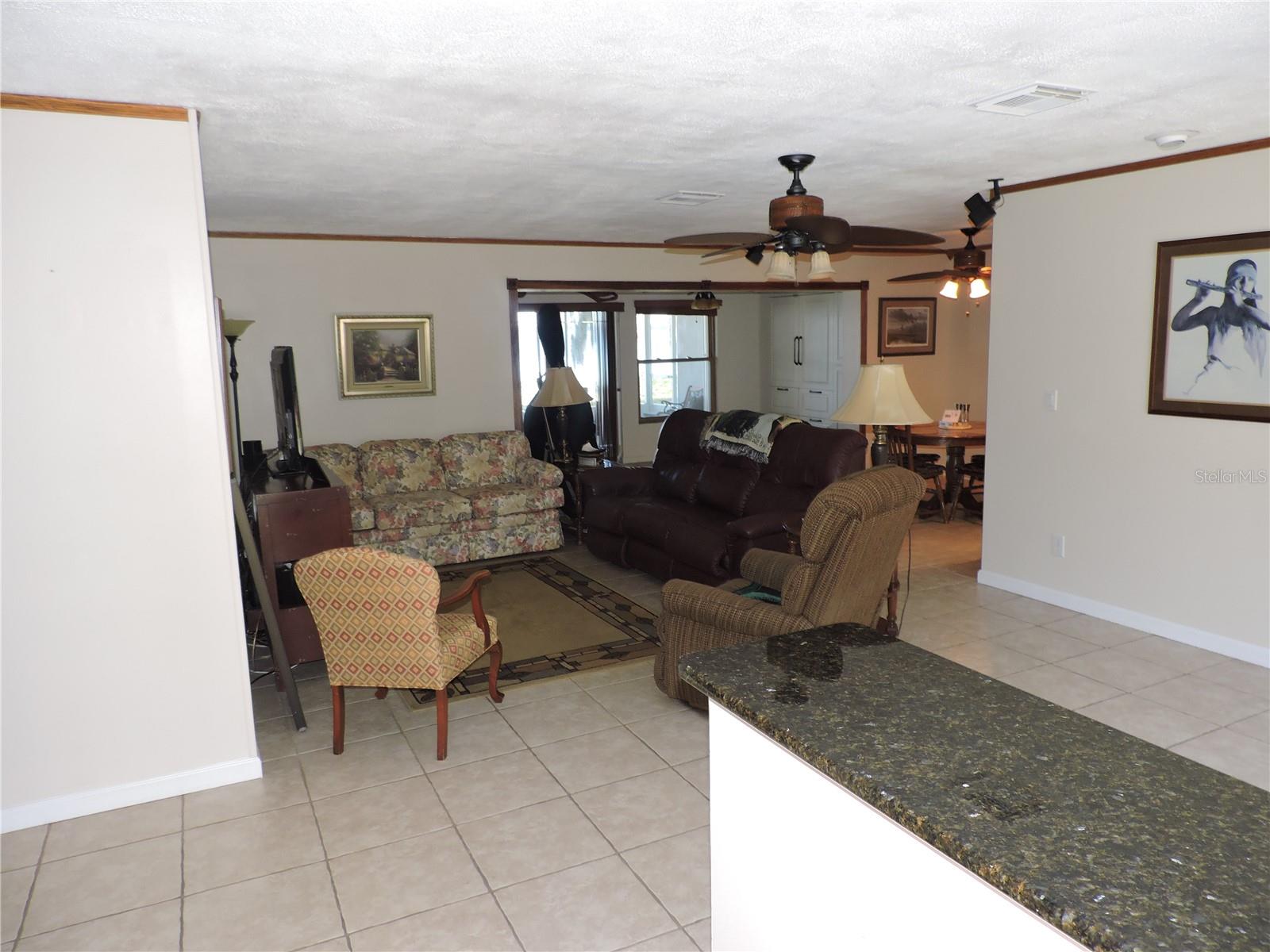 Image 6 of 89 For 5312 Lakeside Drive