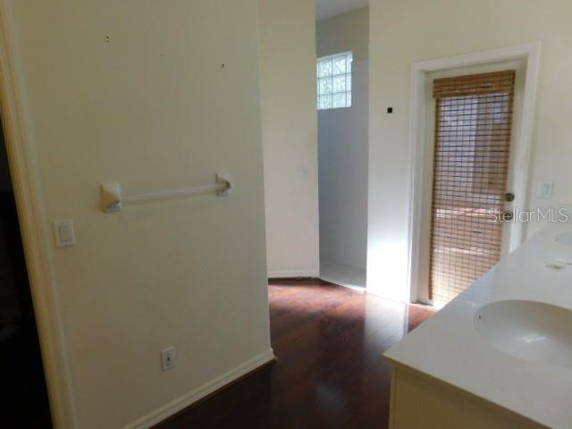 Image 16 of 21 For 2244 Boxwood Street