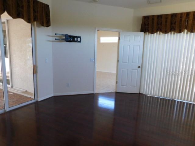 Image 17 of 21 For 2244 Boxwood Street