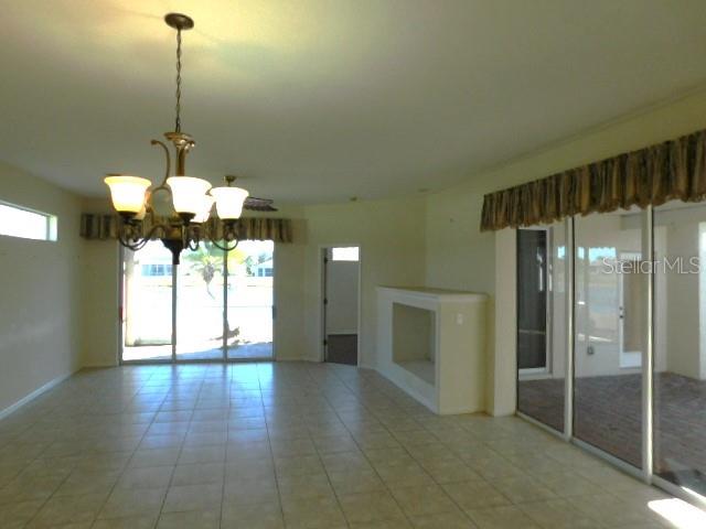 Image 4 of 21 For 2244 Boxwood Street