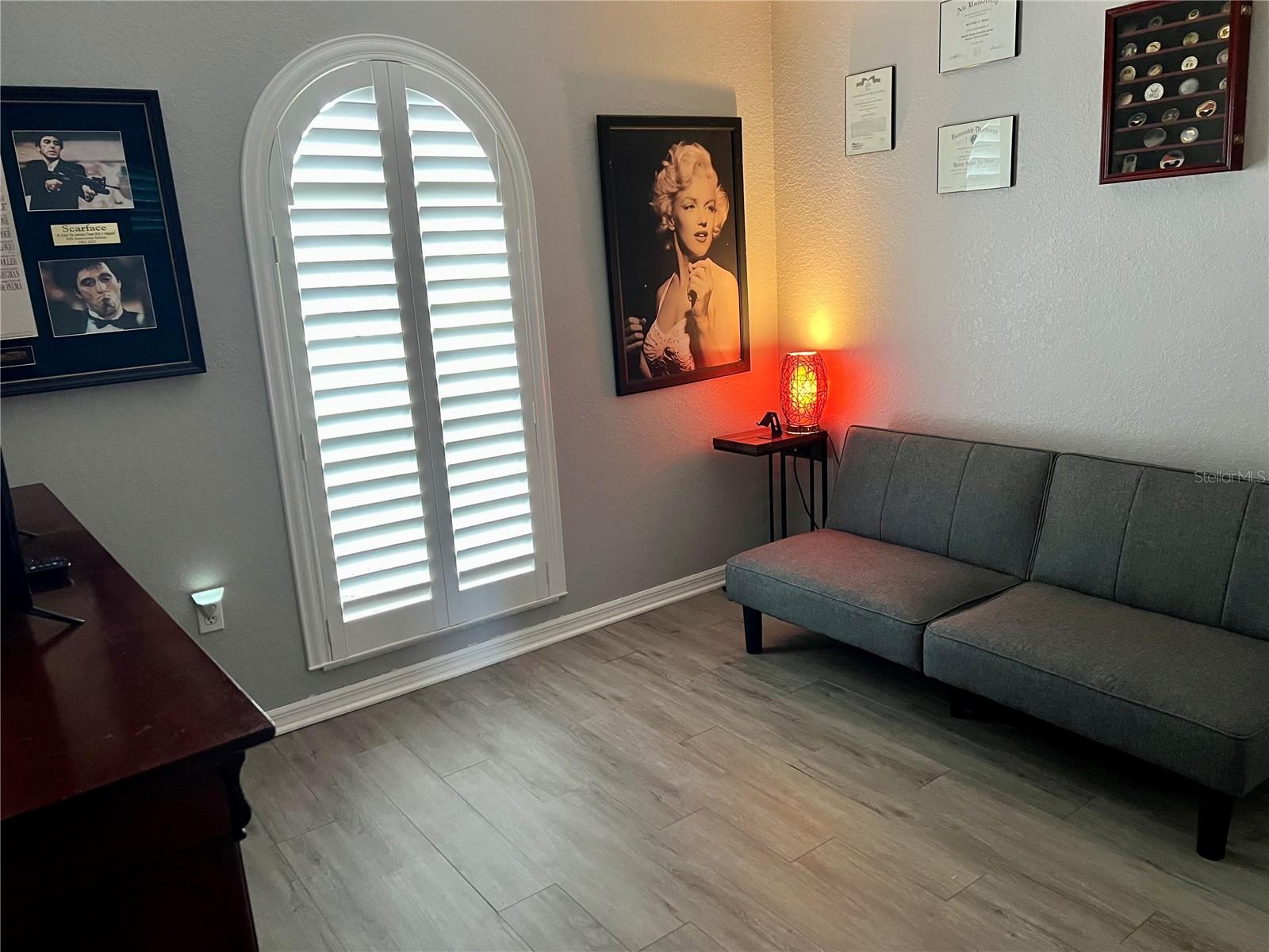 Image 25 of 42 For 3953 Derby Drive