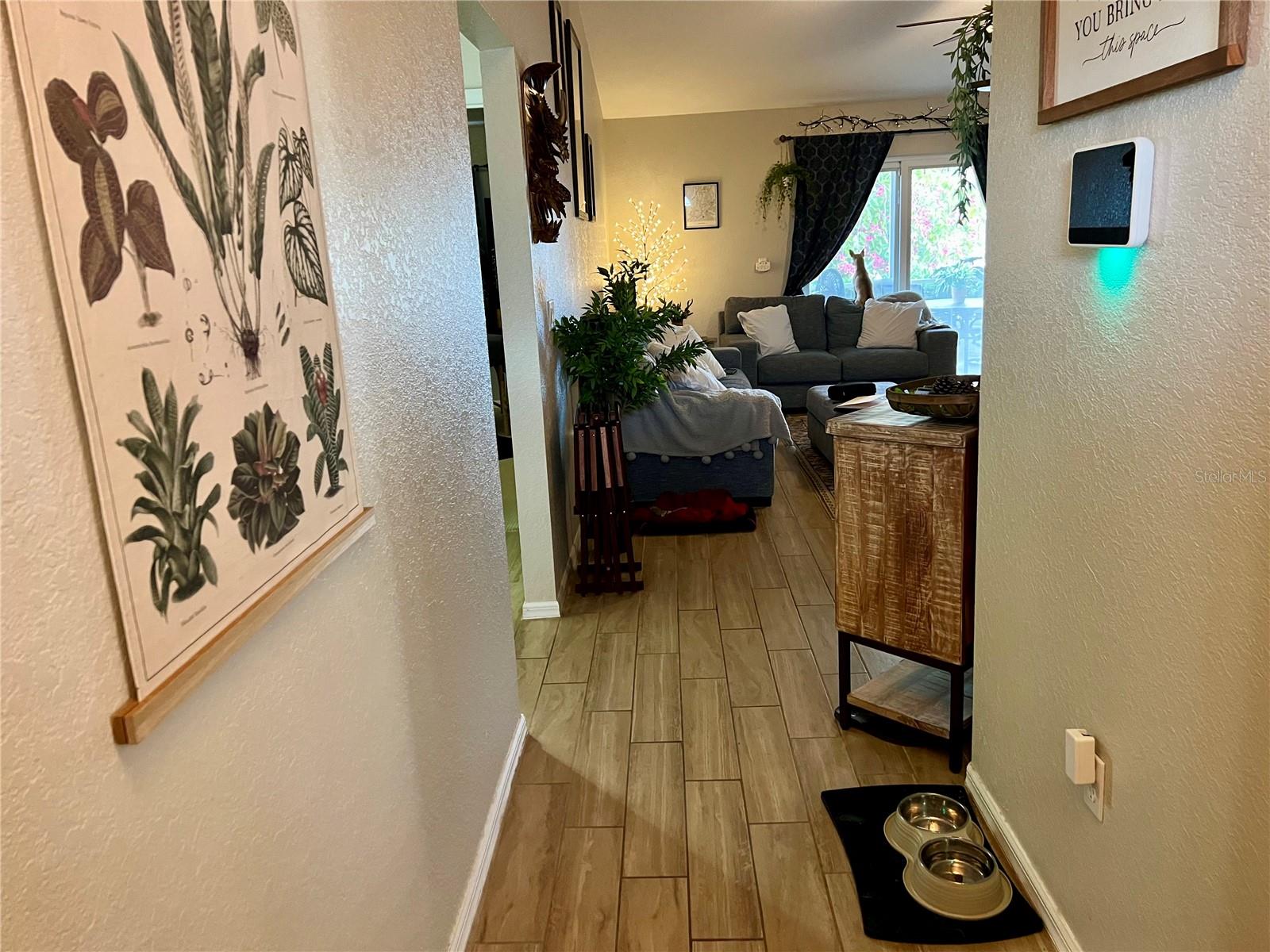 Image 4 of 42 For 3953 Derby Drive