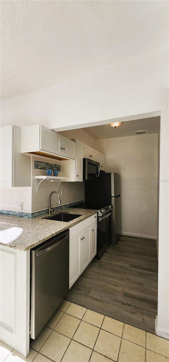 Image 6 of 12 For 1854 Highland Park Drive S A