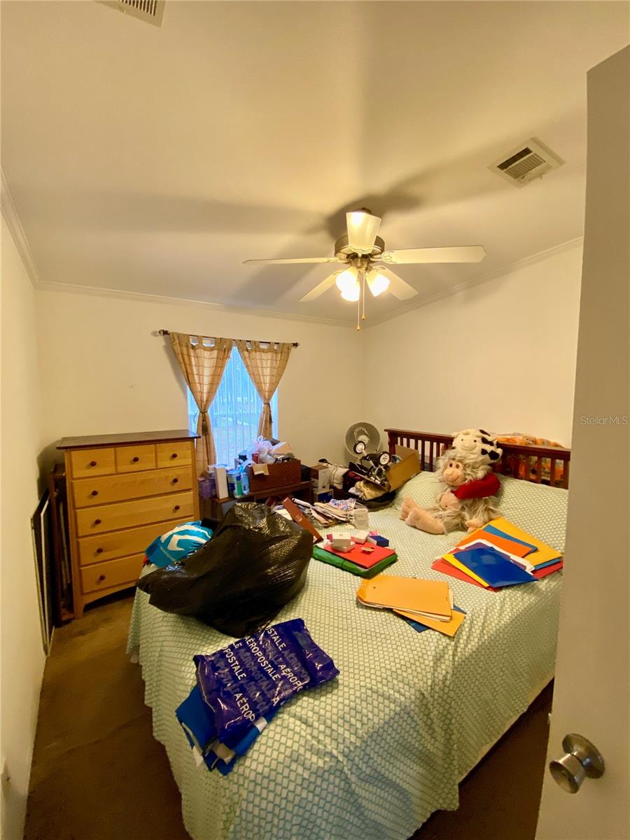 Image 18 of 31 For 4327 Portage Drive