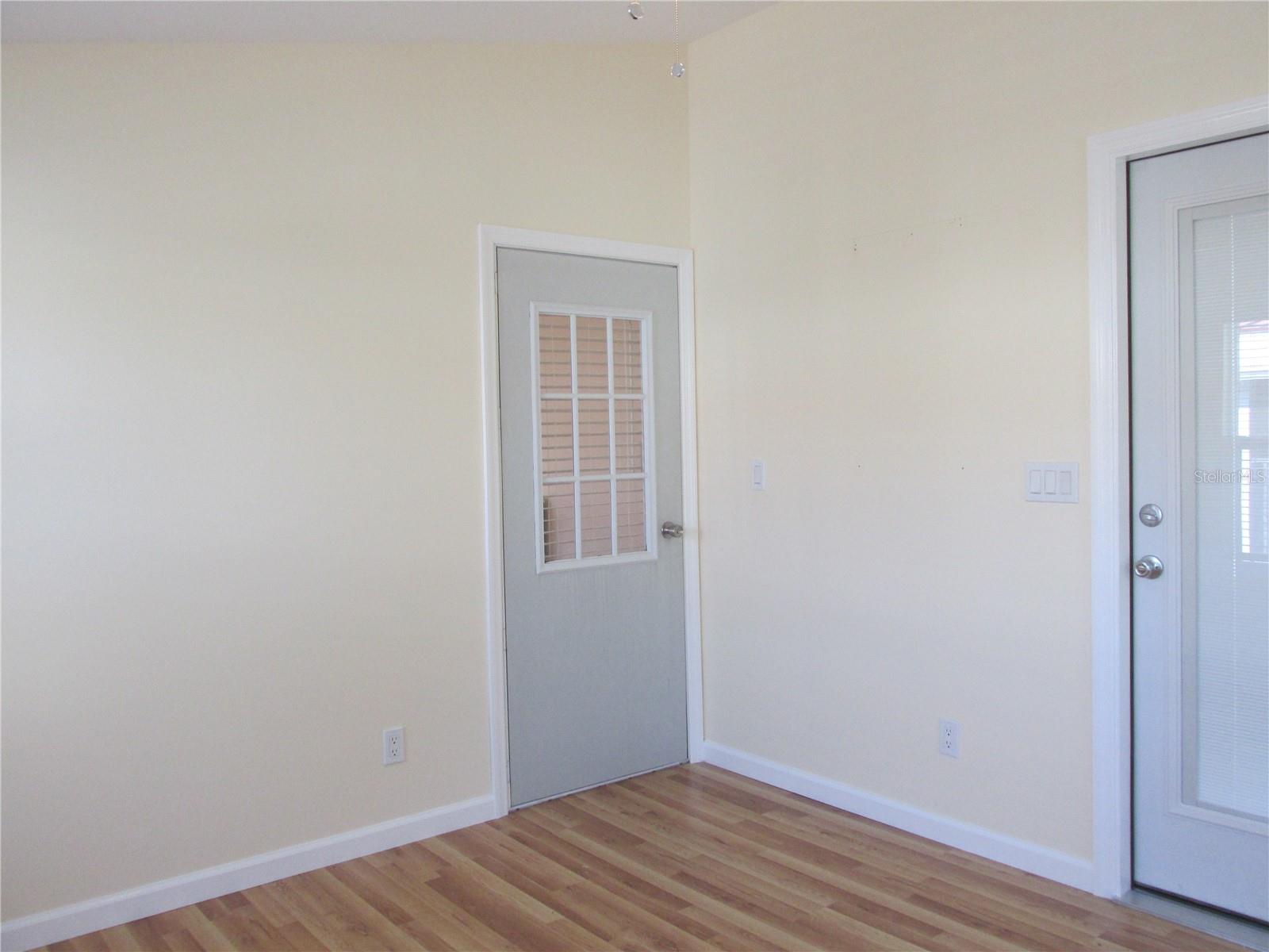 Image 22 of 34 For 12 Saddlebag Trail