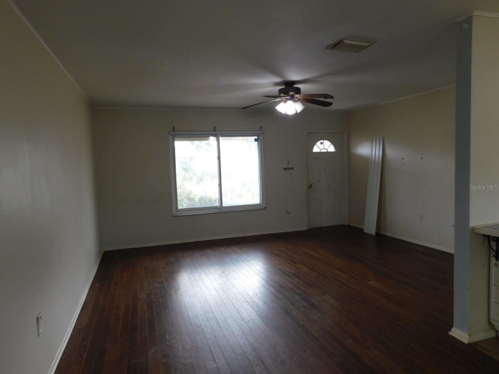 Image 5 of 12 For 4745 Pan American Boulevard