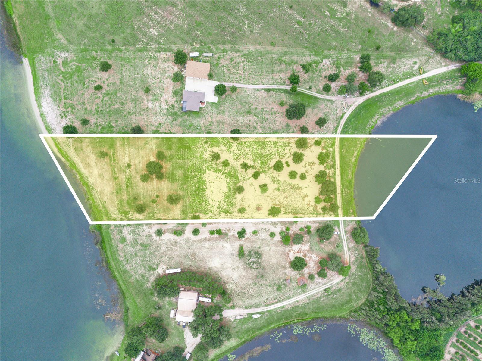 Image 2 of 19 For 539 Eucalyptus Road