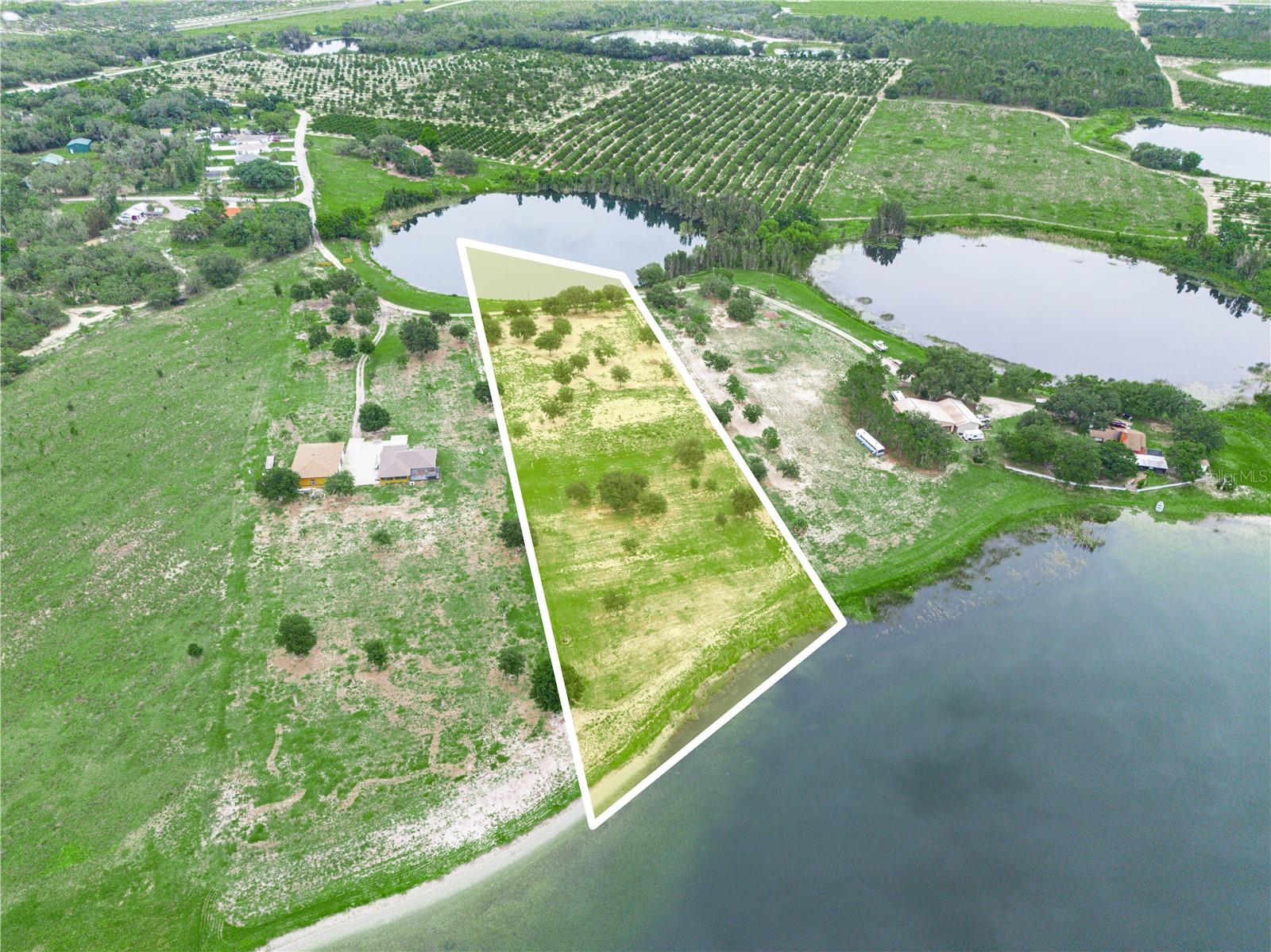 Image 9 of 19 For 539 Eucalyptus Road