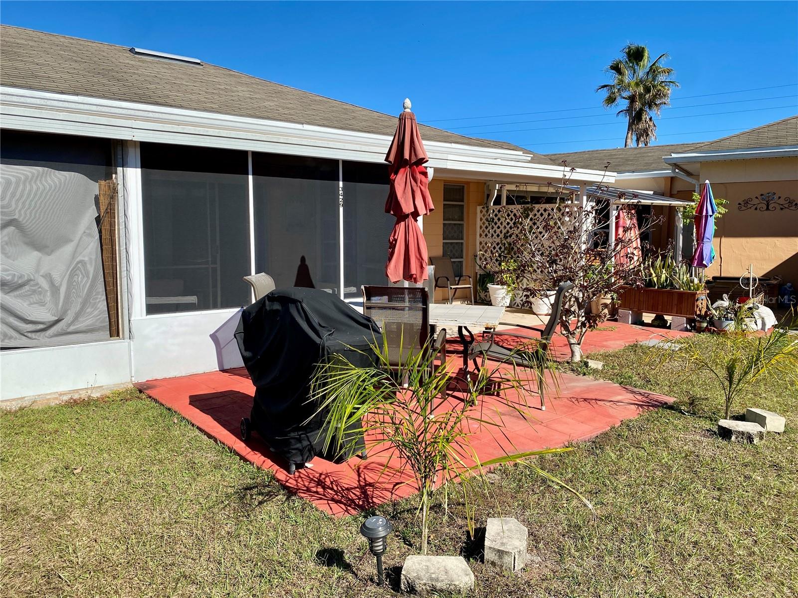 Image 17 of 37 For 3429 Club Circle