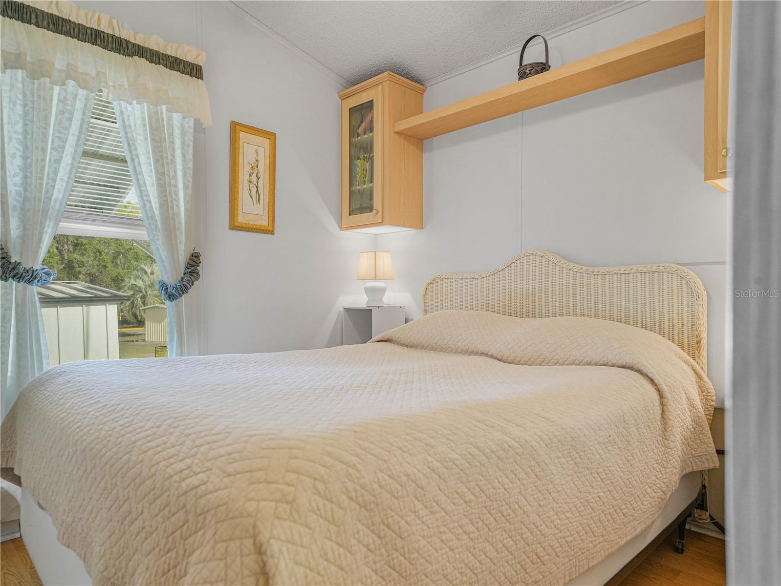 Image 11 of 43 For 47 Woodruff Way