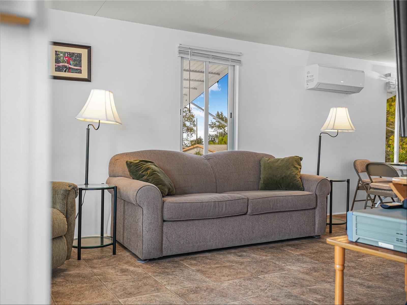 Image 15 of 43 For 47 Woodruff Way