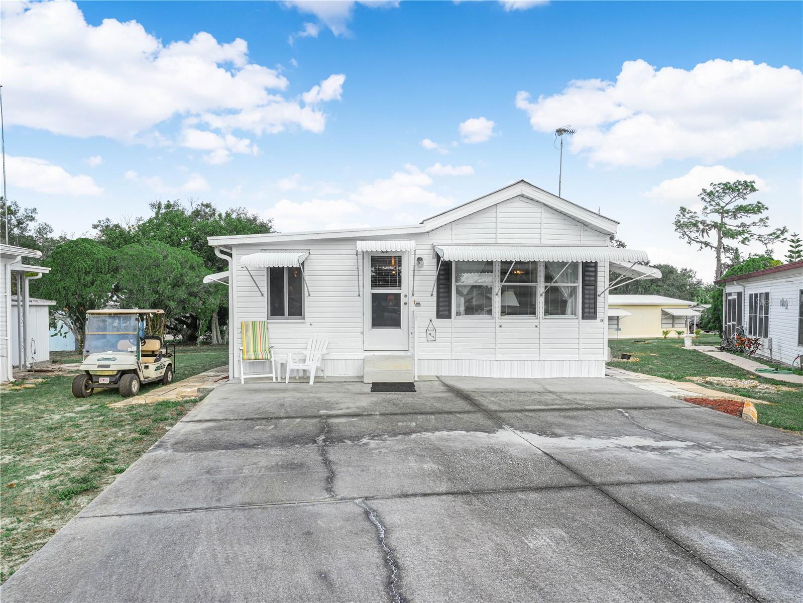 Image 2 of 43 For 47 Woodruff Way