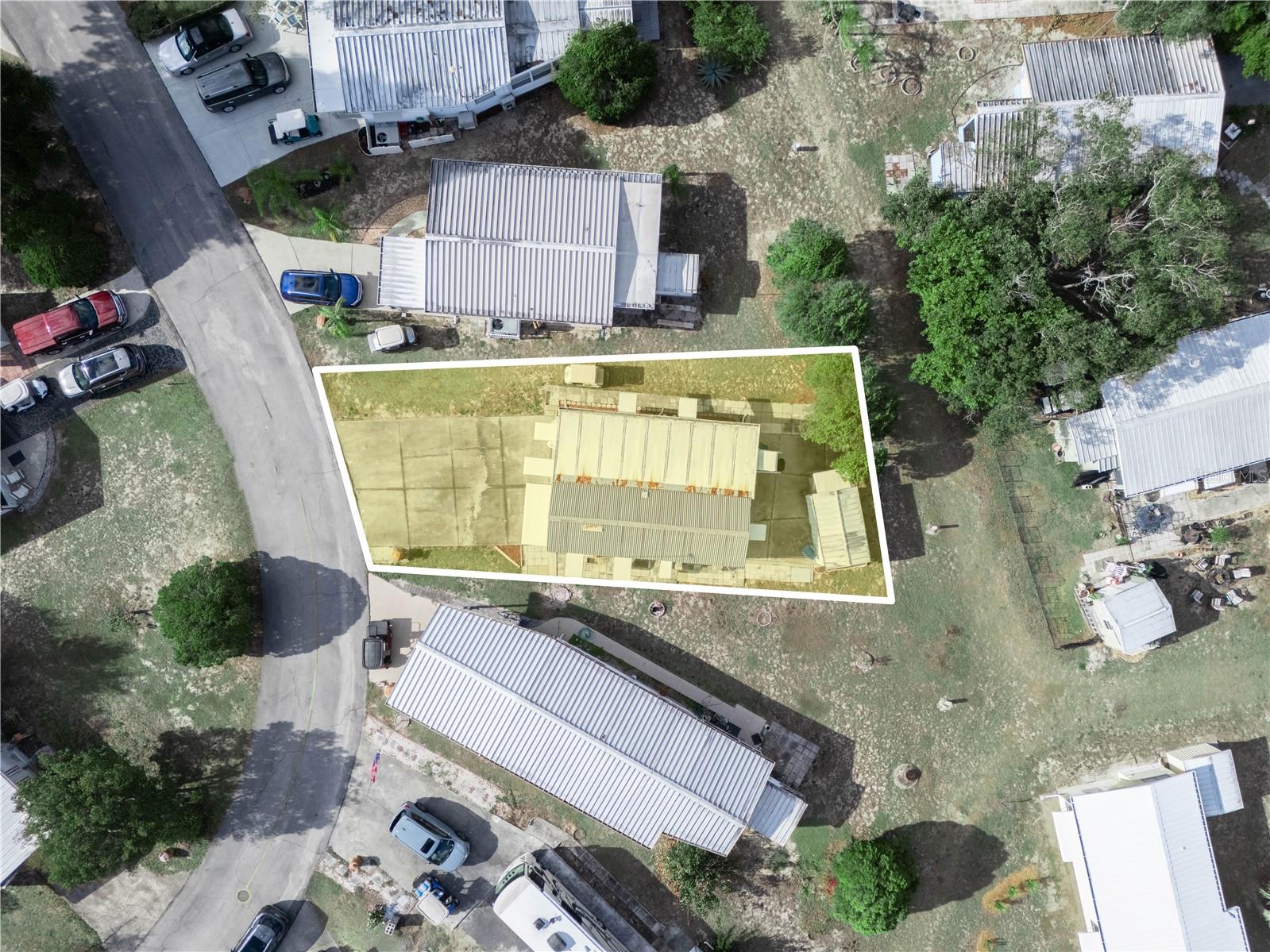 Image 25 of 43 For 47 Woodruff Way