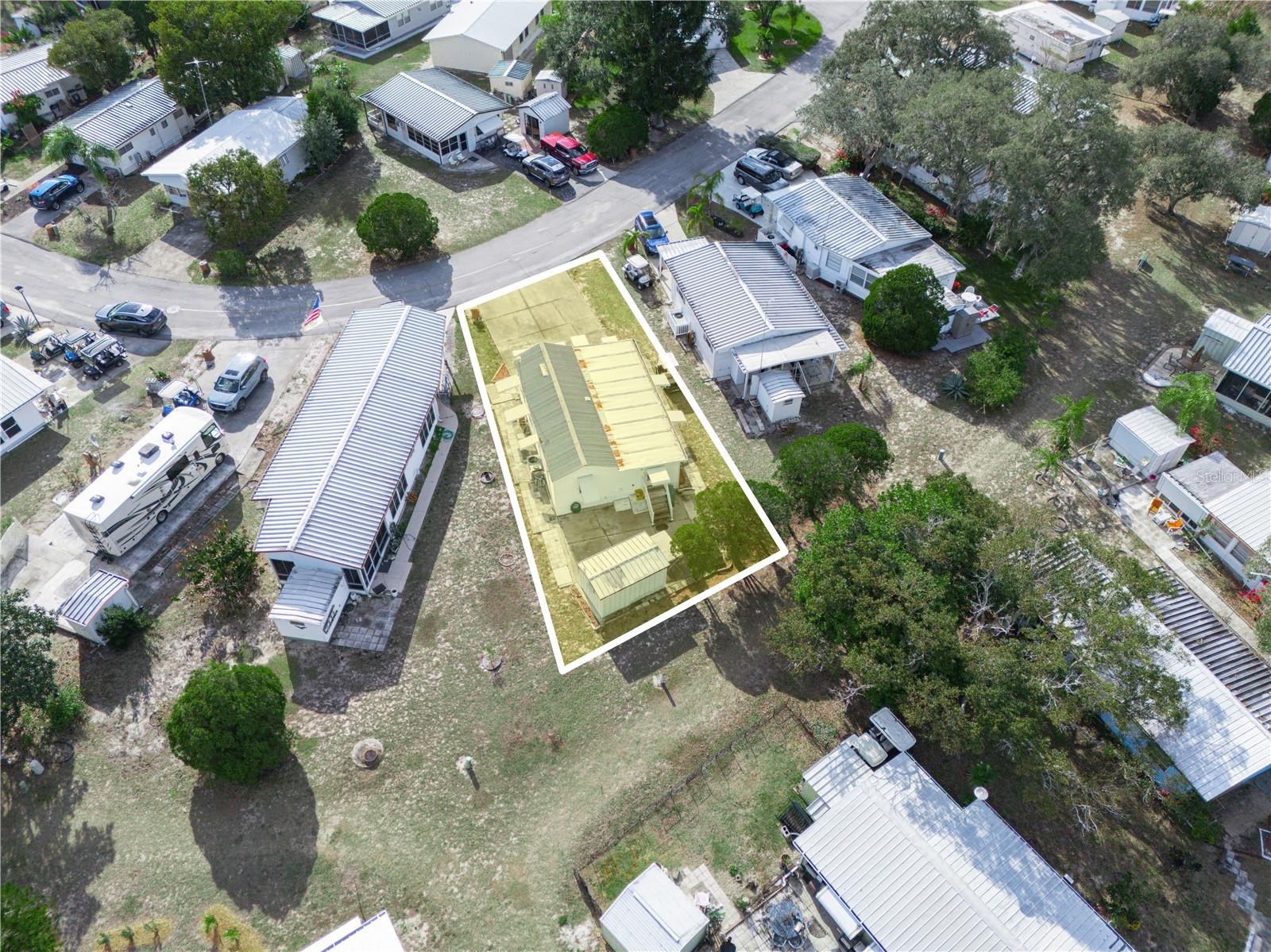 Image 27 of 43 For 47 Woodruff Way