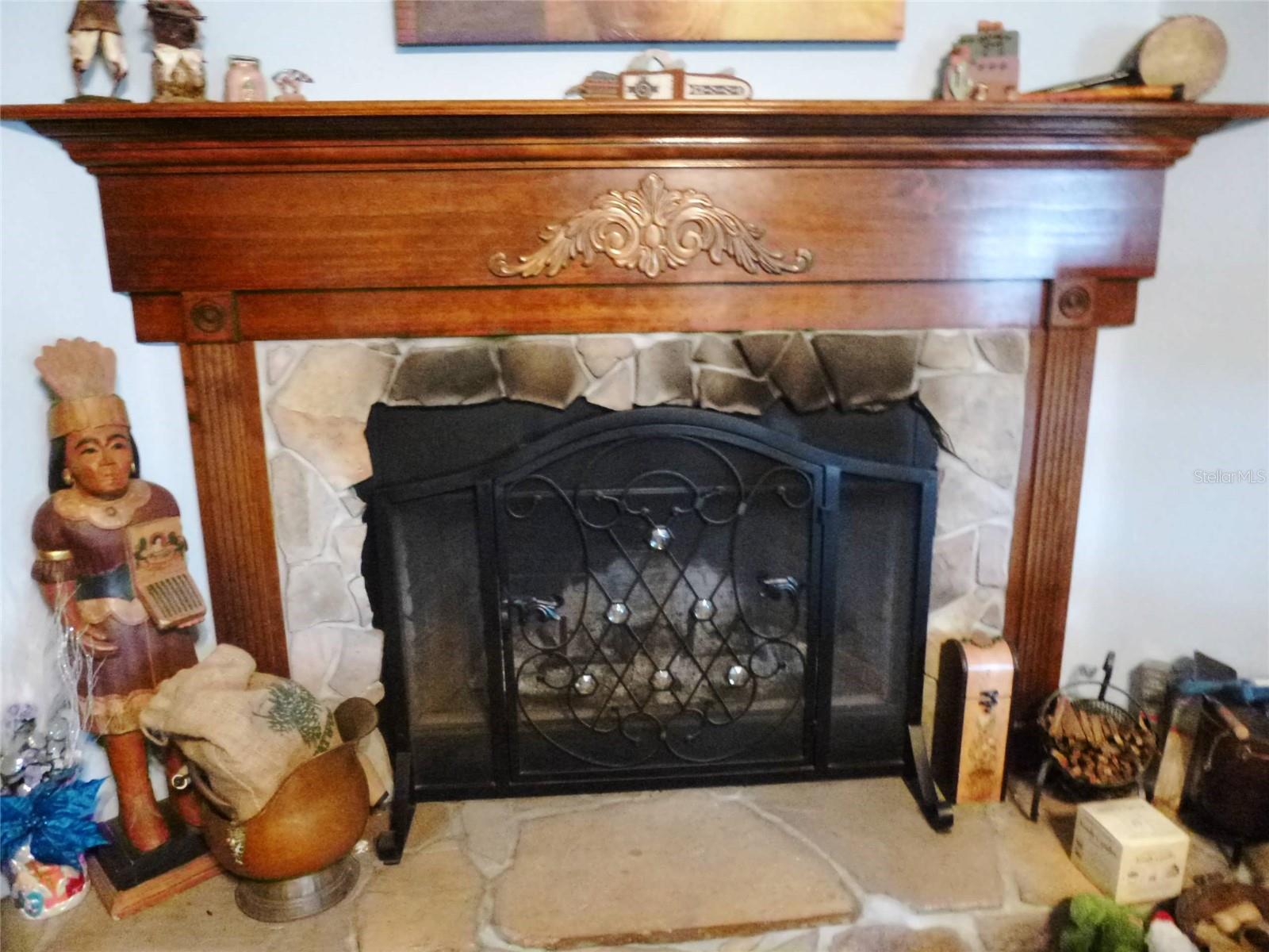 Image 11 of 52 For 121 Deer Road