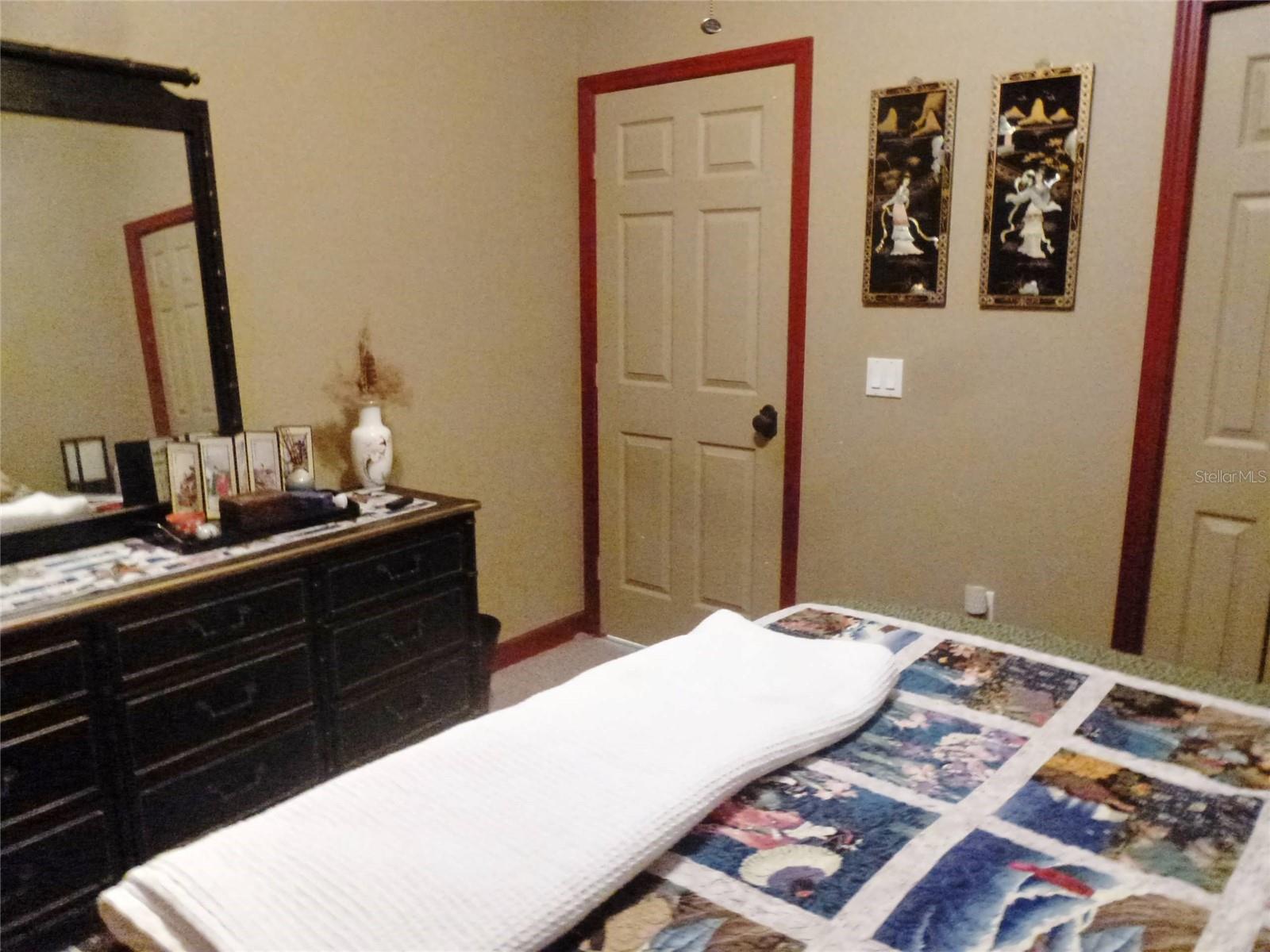 Image 24 of 52 For 121 Deer Road